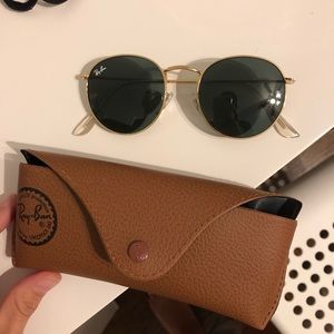 Ray Ban round metal classic